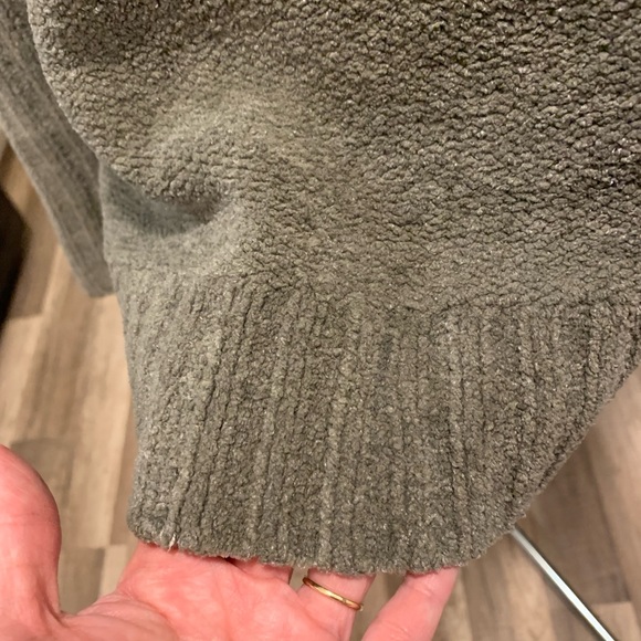 Cynthia Rowley Chenille Sweater, Small, Sage Green. - Picture 5 of 13